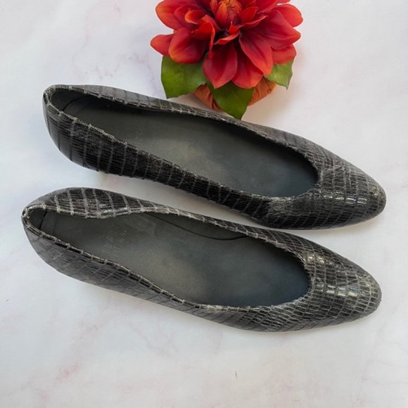 STUART WEITZMAN Snake Print Leather Chunky Heels 7 1/2 M - Picture 2 of 7